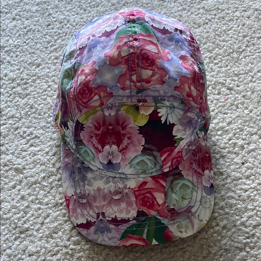 Never Worn H&M Conscious Collection Floral Cap, OS